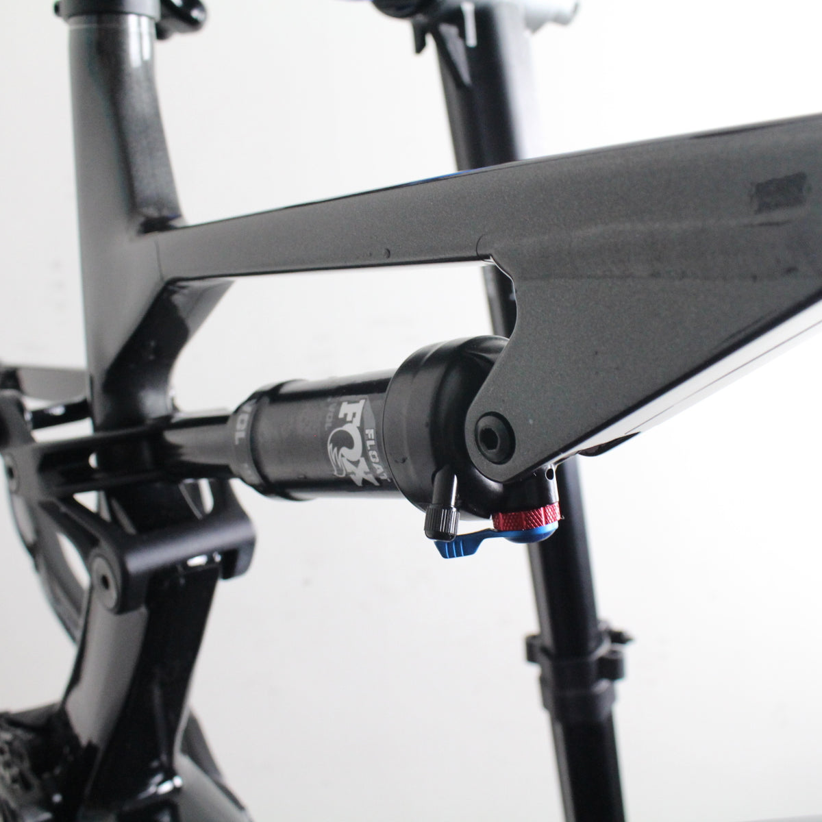 Crussis ONE-Full 11.11 Avinox 2026/27 | Frame Protection Kit