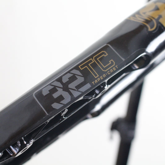 Fox 32 TC Taper Cast 700c 2025 | Fork Protection Kit