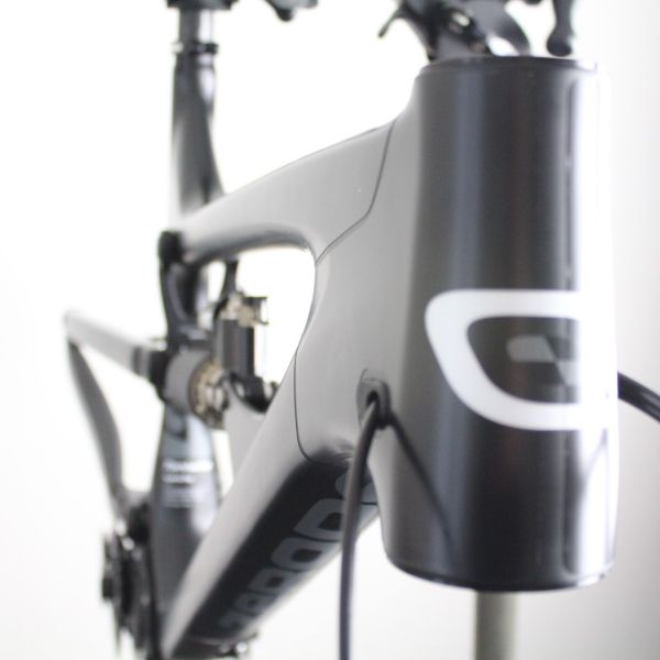 Zerode Taniwha V2 2019 - Includes Updated Gates Carbon Drive Stays | Frame Protection Kit